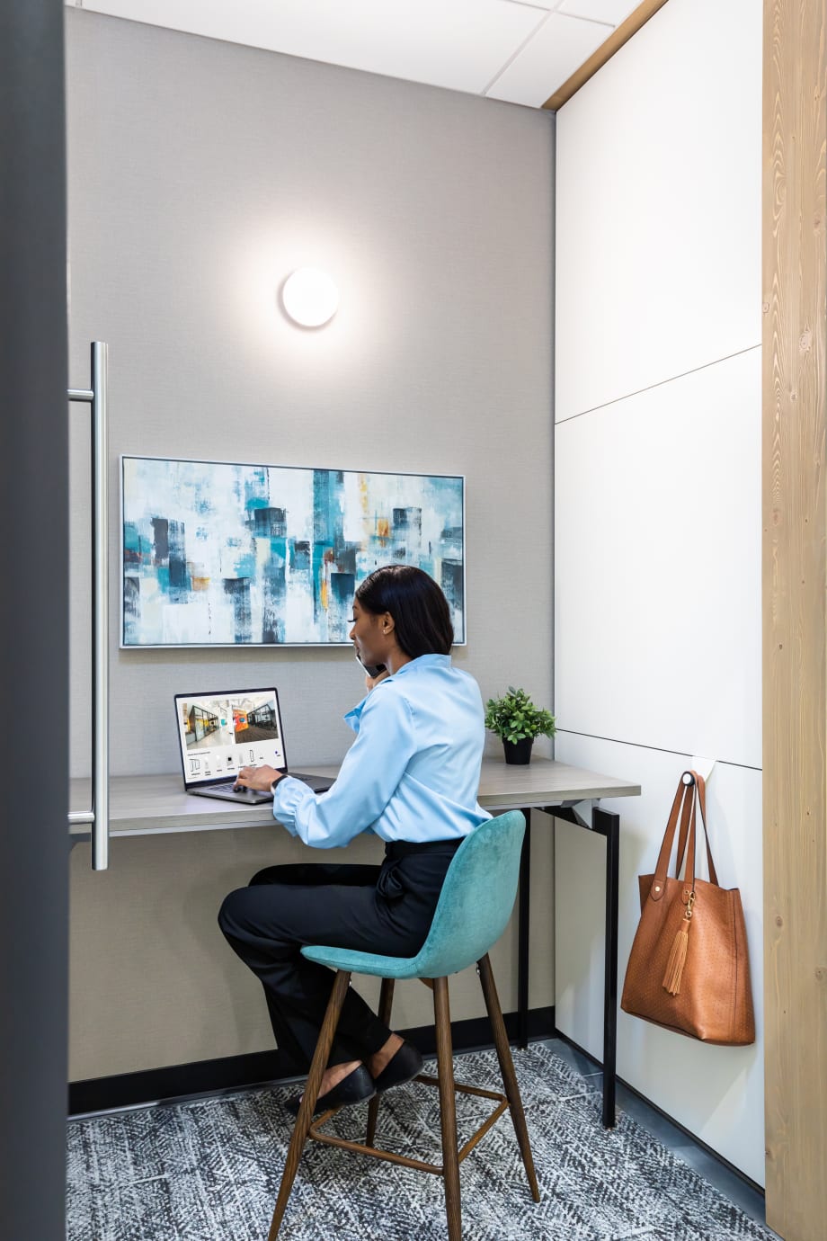 DIRTT gallery