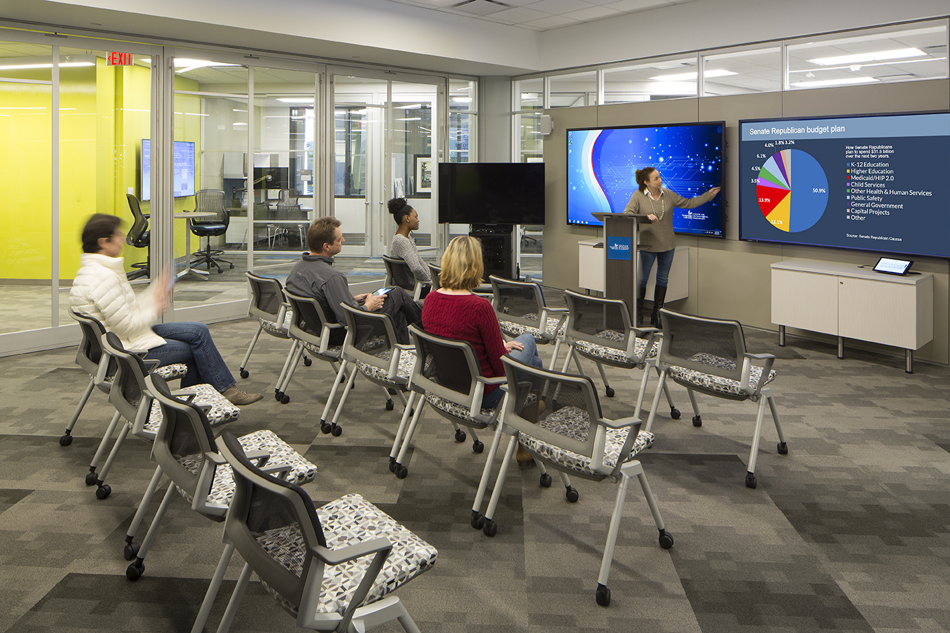 College training center built with pre-made glass walls