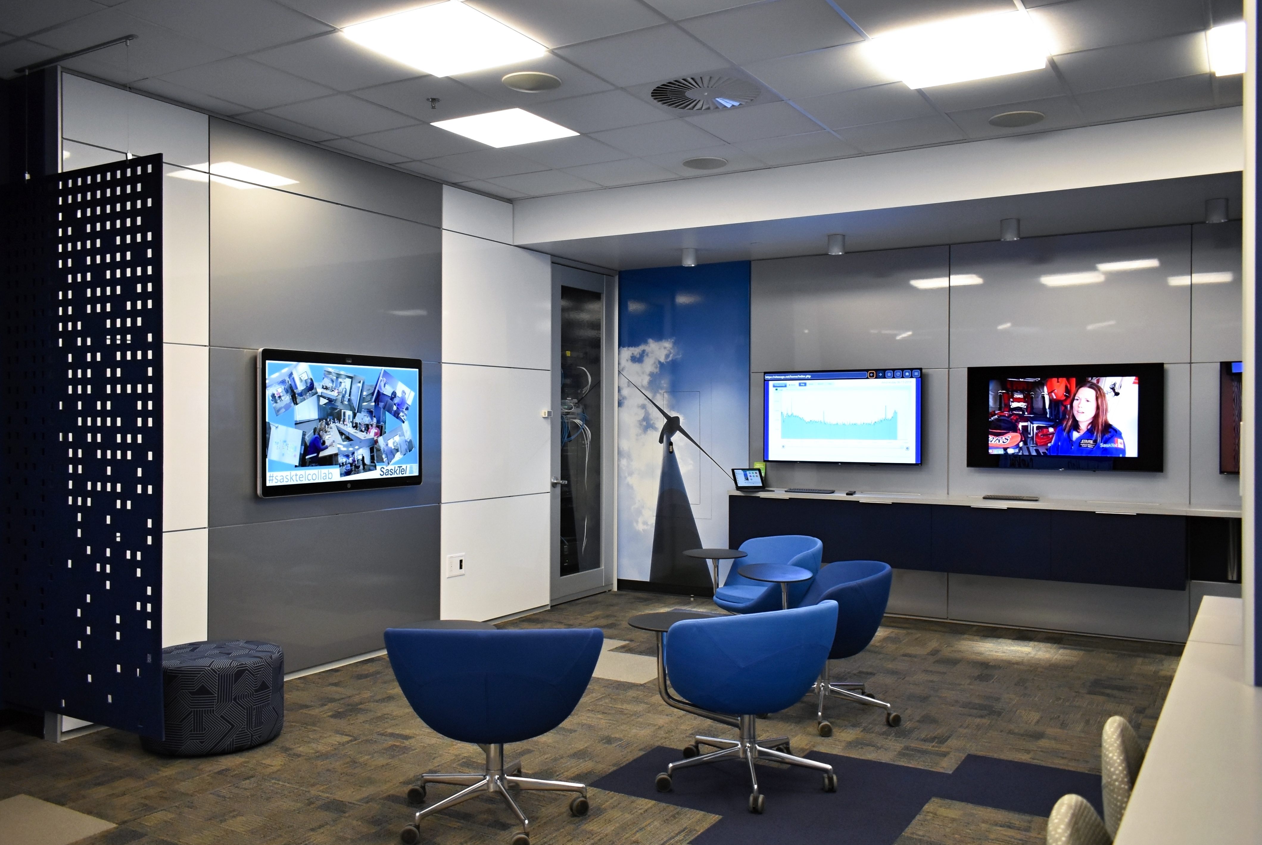 DIRTT interiors