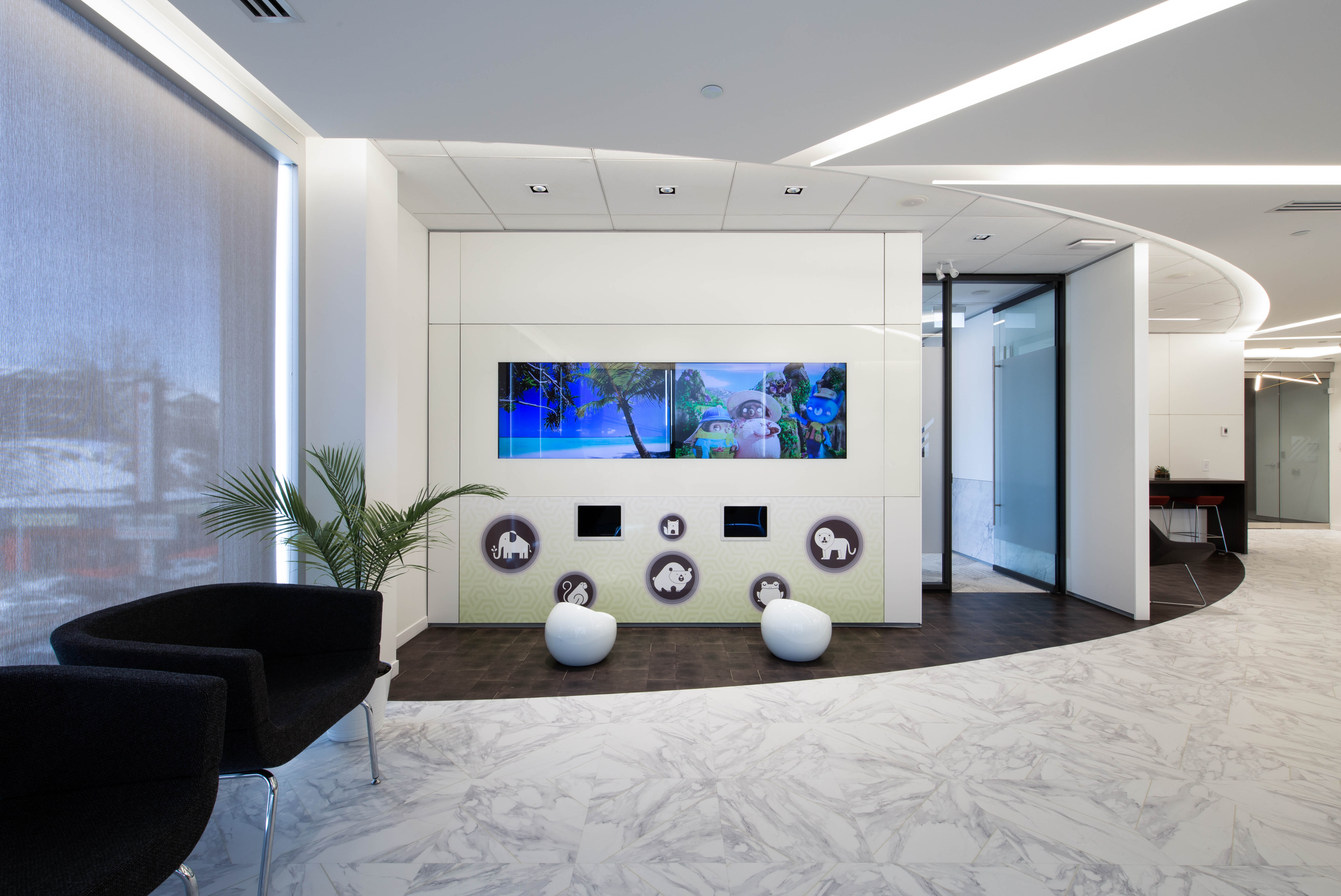 DIRTT gallery