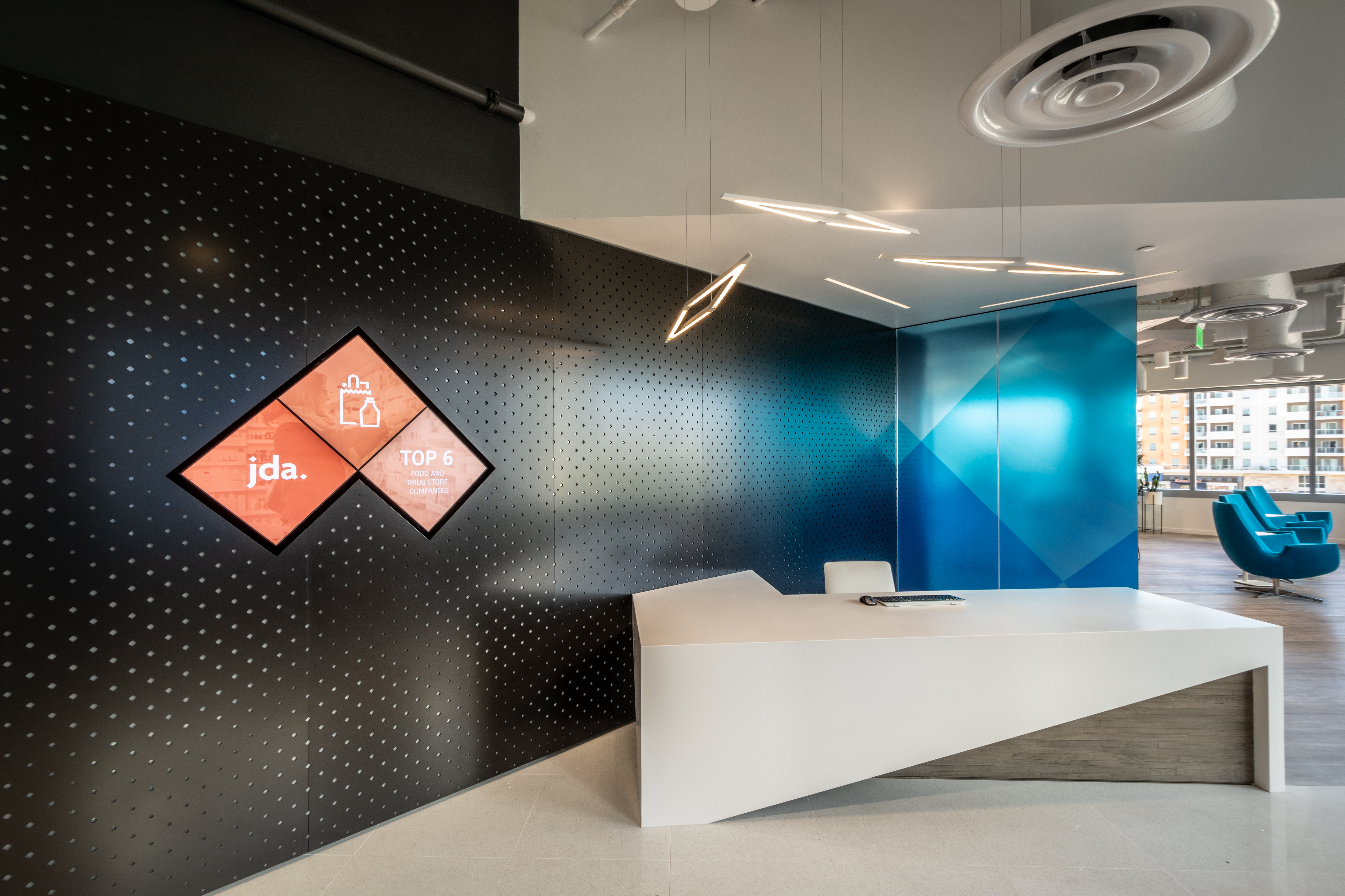 DIRTT gallery
