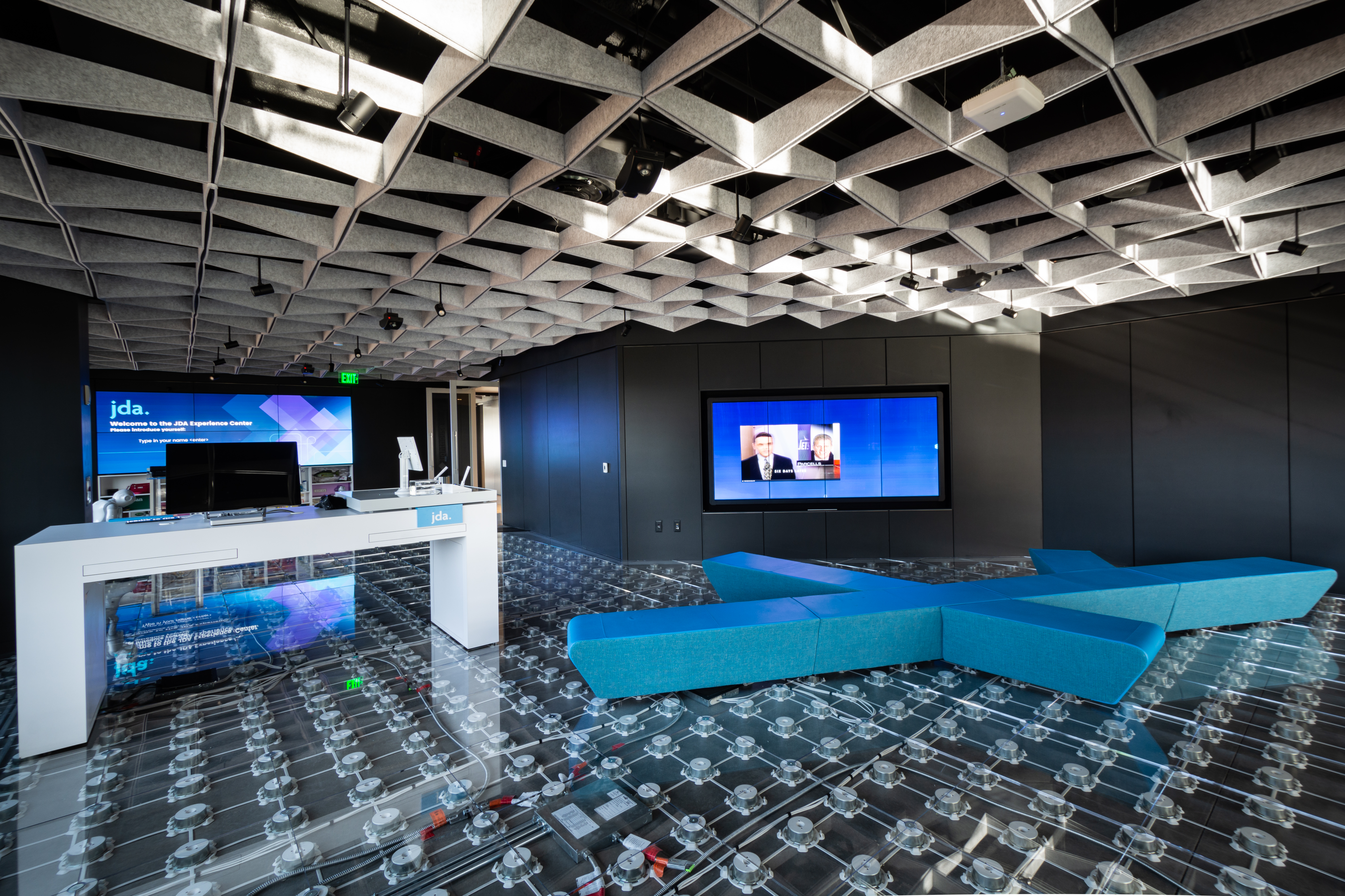 DIRTT interiors