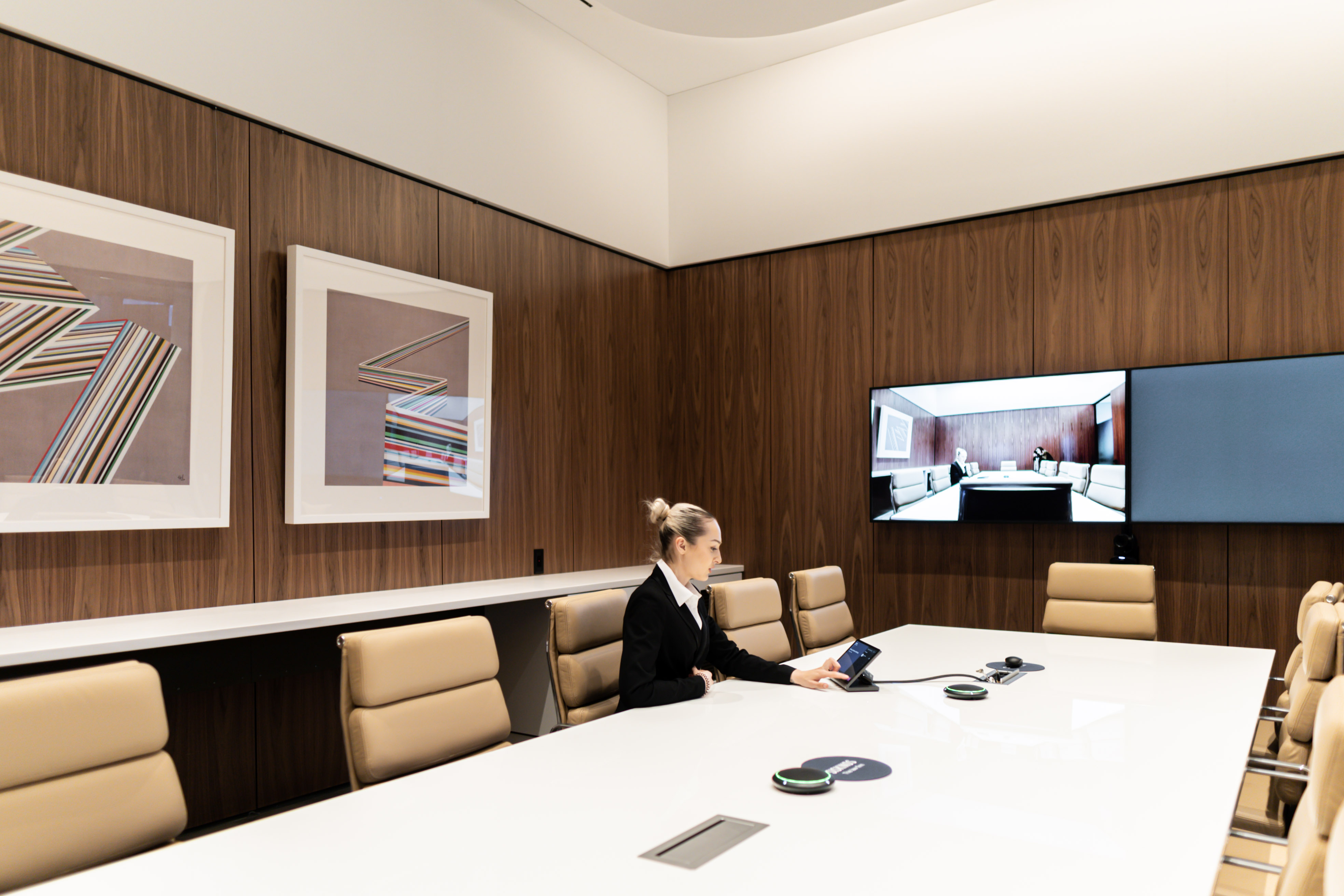 DIRTT gallery