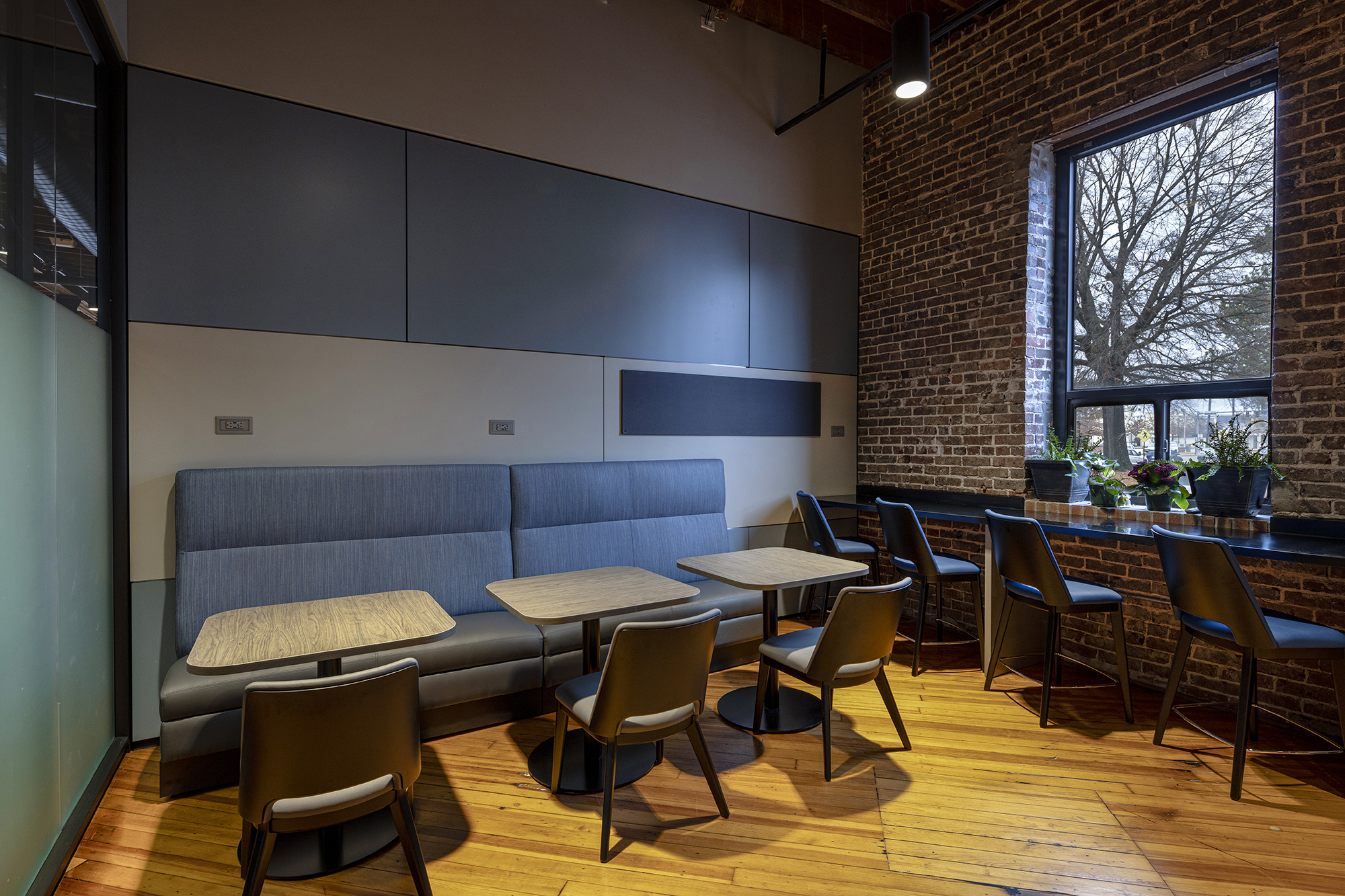 DIRTT gallery